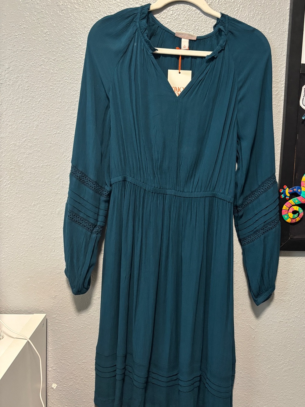 Knox Rose Teal Long-Sleeve V-Neck Midi Dress